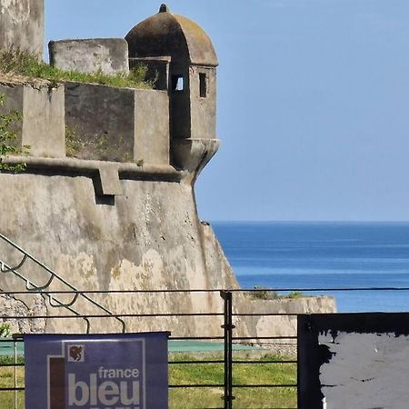 Suite Au Coeur De La Citadelle By Monarca Bastia  Bagian luar foto